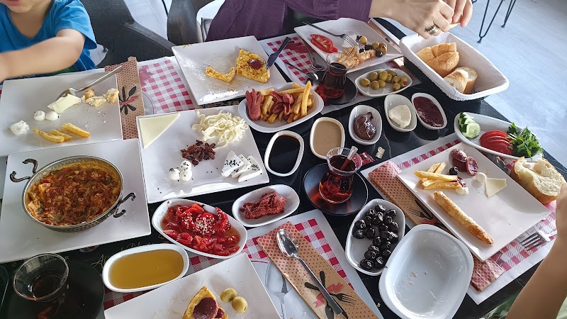 Mercan Kahvaltı Salonu