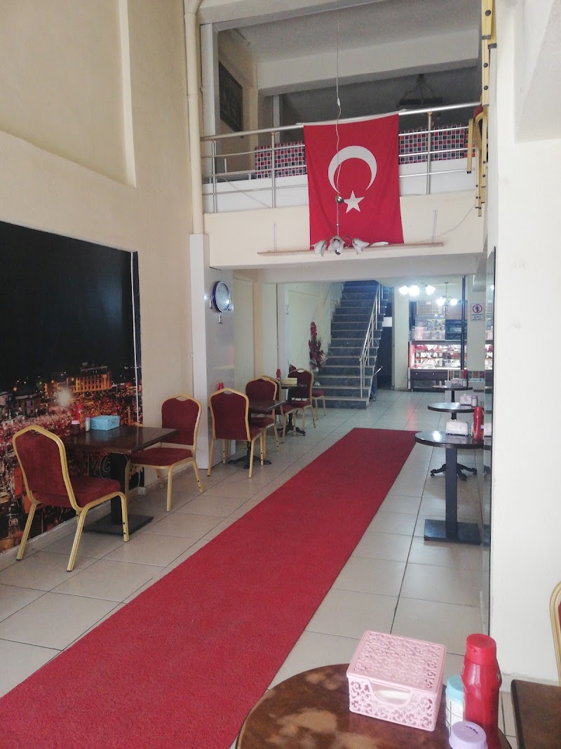 CIZBIZ KOKOREÇ. ... cemo