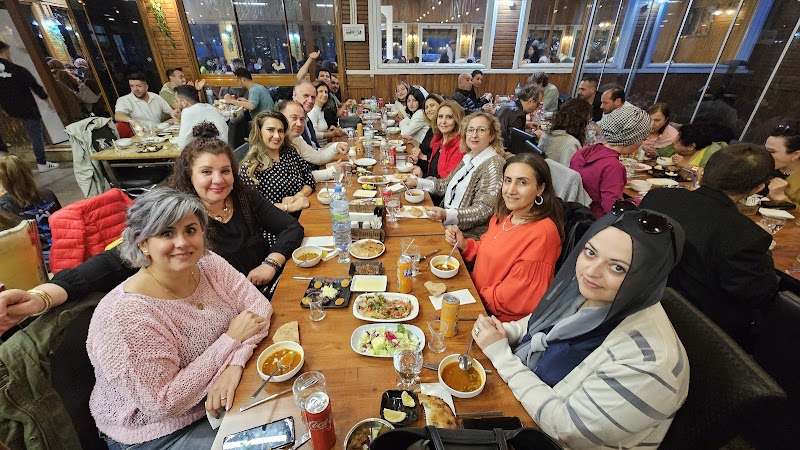 Hacıoğlu Izgara Etliekmek Serpme Kahvaltı