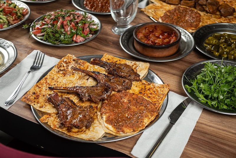 Hakan Etliekmek & Izgara