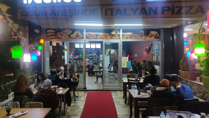 Şelale italian Pizza Burger (odun ateşinde)