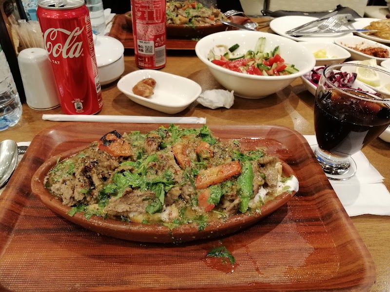 Tarihi Meydan Tiritçisi