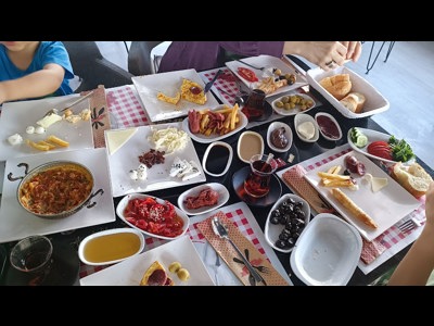 Mercan Kahvaltı Salonu