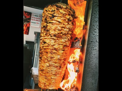 Meşhur Karahan Döner & Etliekmek Salonu