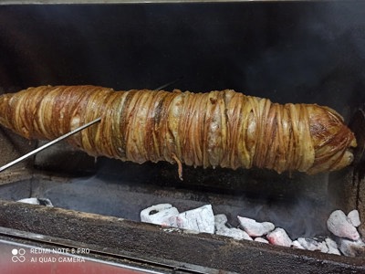 Ak-koo Kokoreç Köfte Midye