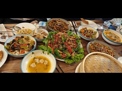 Bagven Uygur Lezzetleri. Nalçacı şubesi