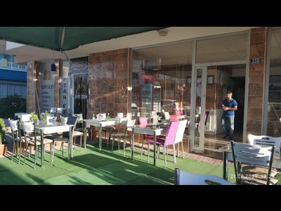 Azra etliekmek kebap salonu