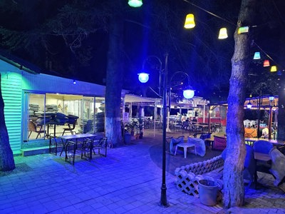 Mavi Bahçe Cafe ve Bistro